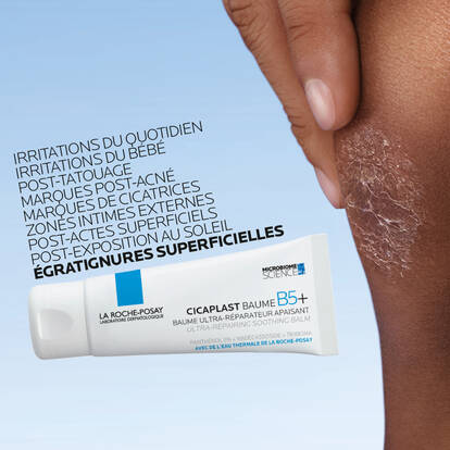 Gamme de produits de soin de la peau de La Roche-Posay sur un fond neutre.