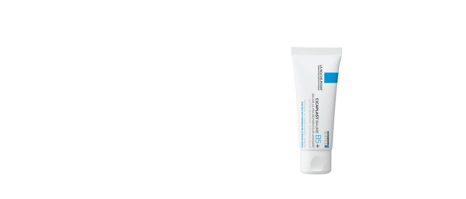 Tube de creme hydratante de la marque La Roche-Posay, sur fond blanc.