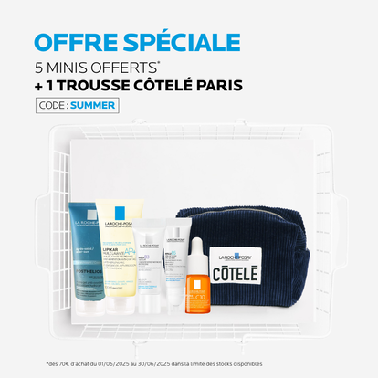 Une femme de face avec une peau lumineuse, les mains d'une personne en arriere-plan touchant legerement son visage, sur fond bleu. Texte indiquant "N° 1 marque soin de la peau prescrite en France".